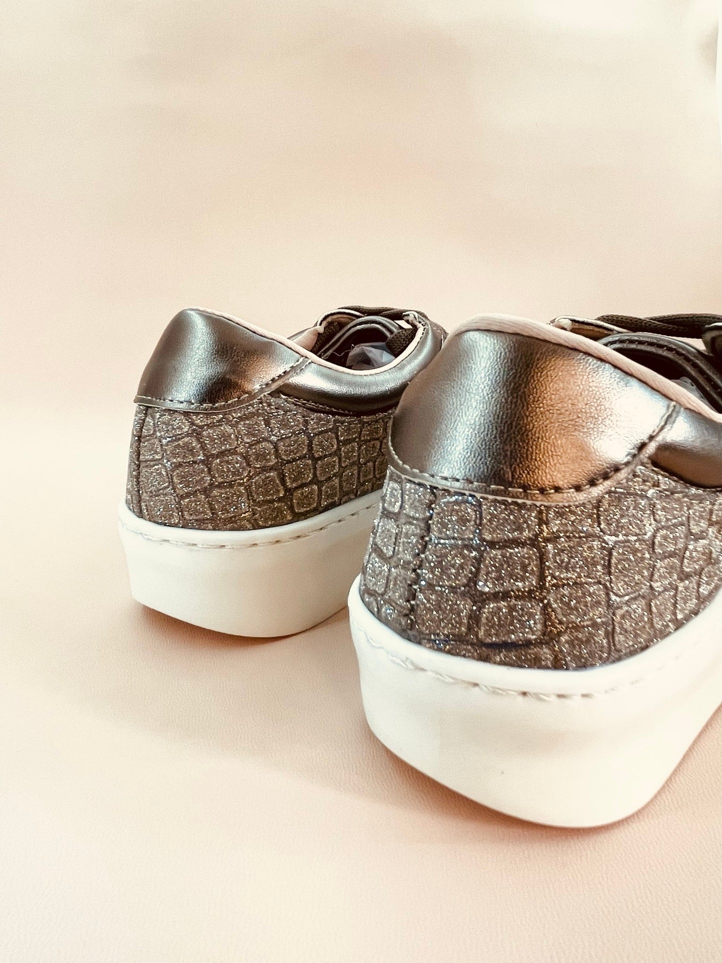 MANHATHAN SNEAKERS