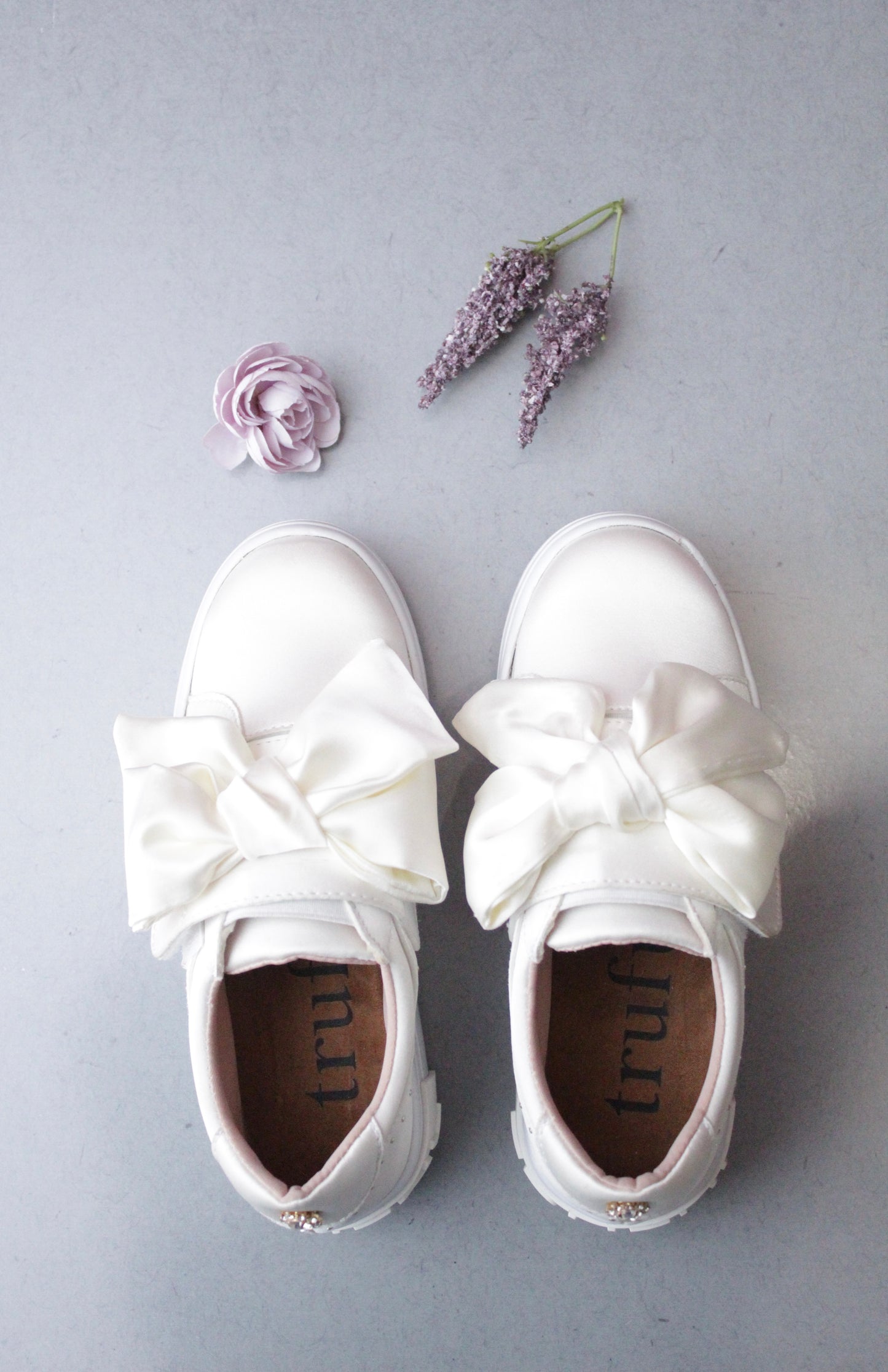 LALALOVELY SNEAKERS